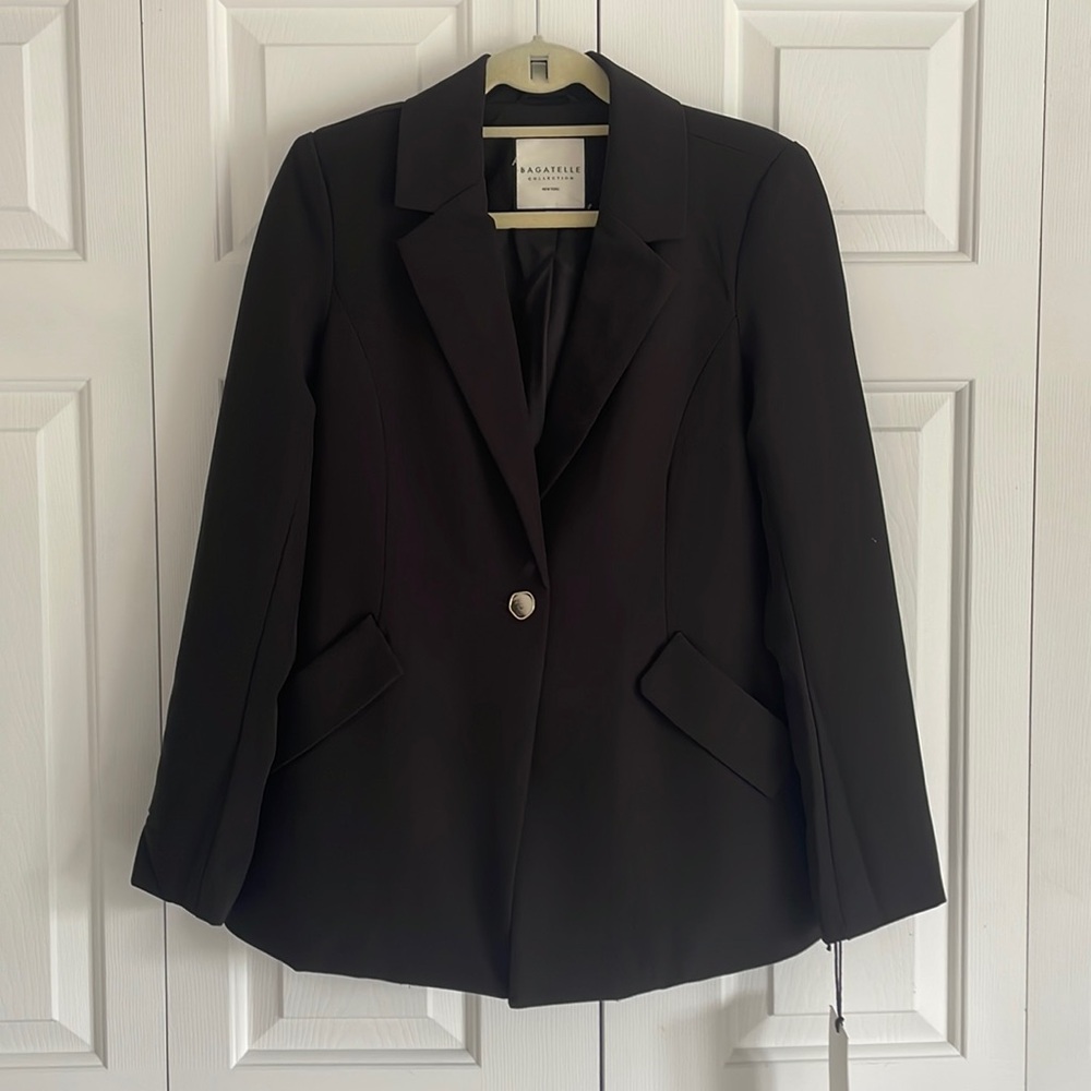 NWT Bagatelle Black Blazer